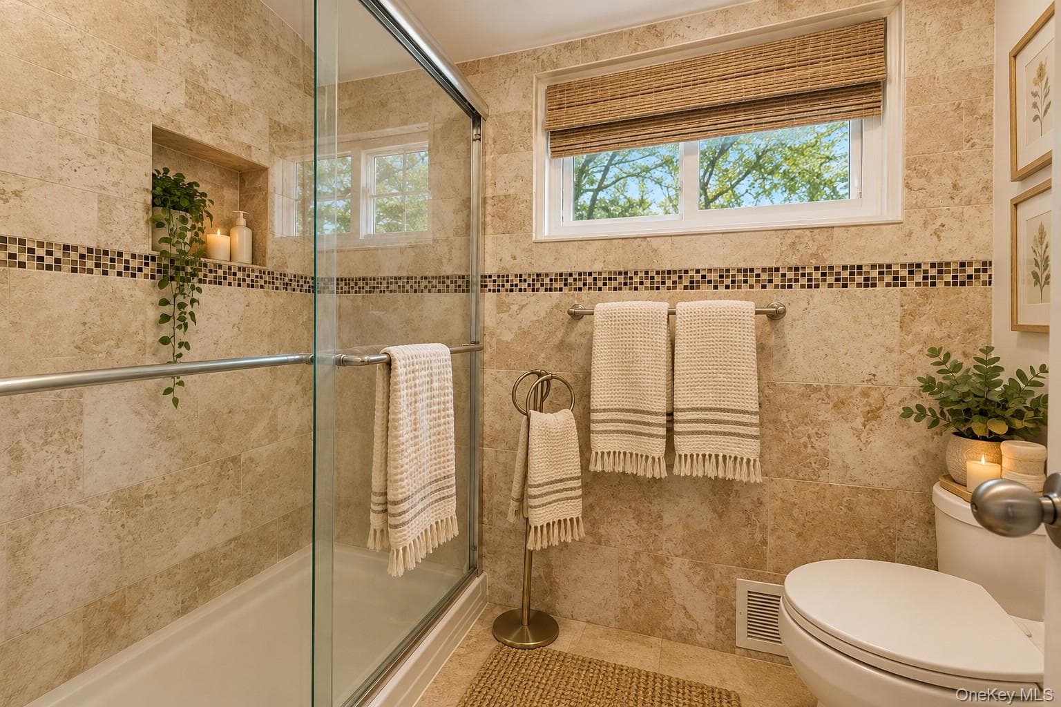 1302 Azure Place thumbnail 31
