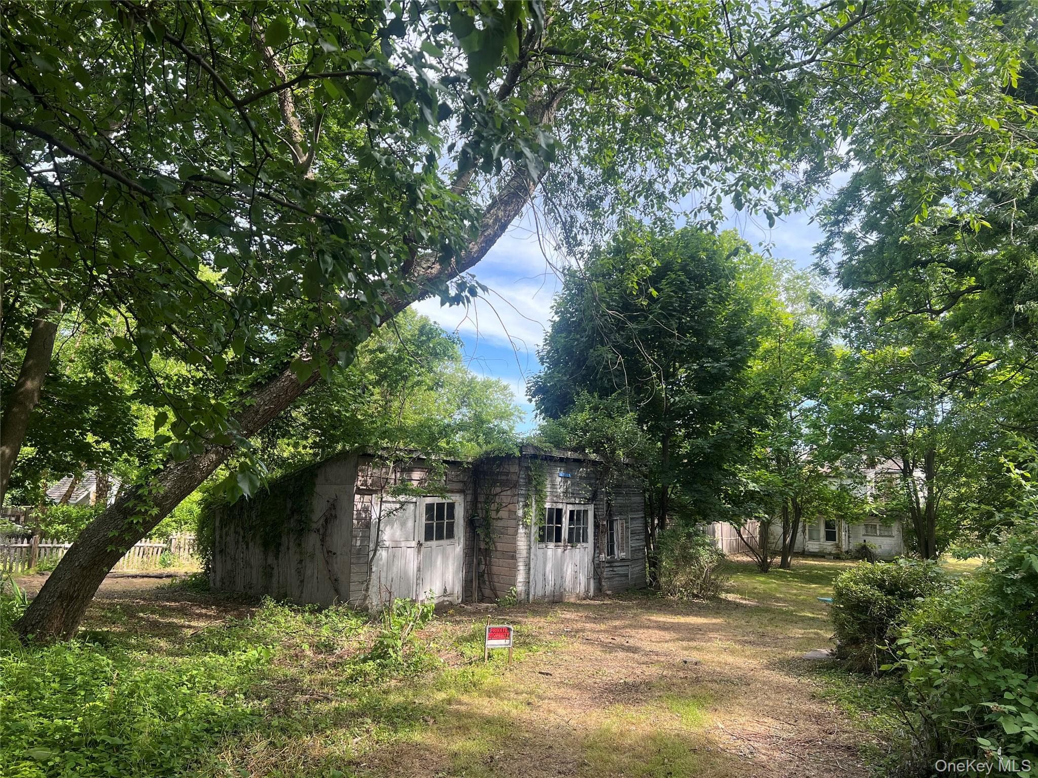 112 Paradise Avenue thumbnail 13