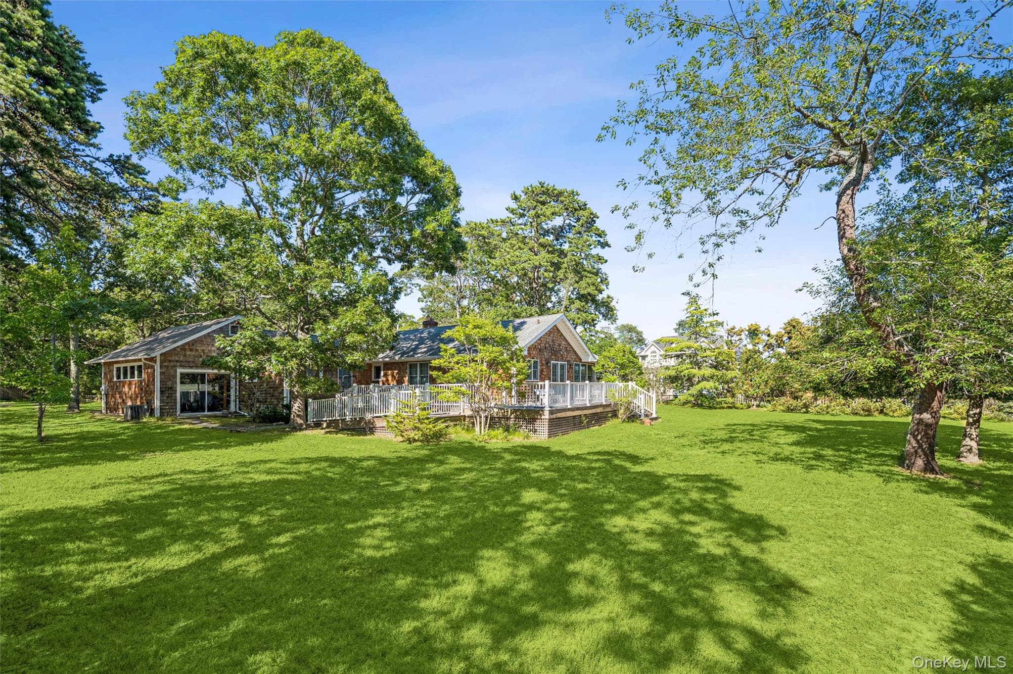 172 Bay Avenue thumbnail 8