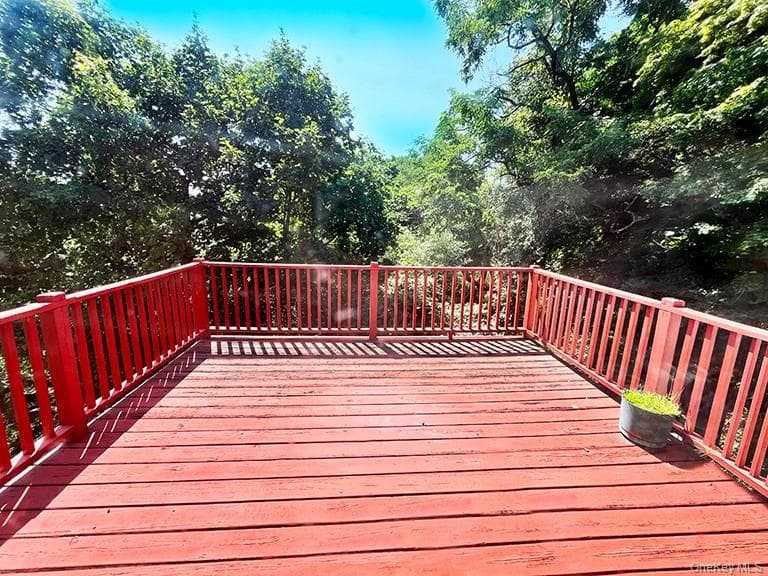 457 Quaker Ridge Road thumbnail 7