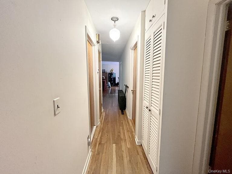 457 Quaker Ridge Road thumbnail 10