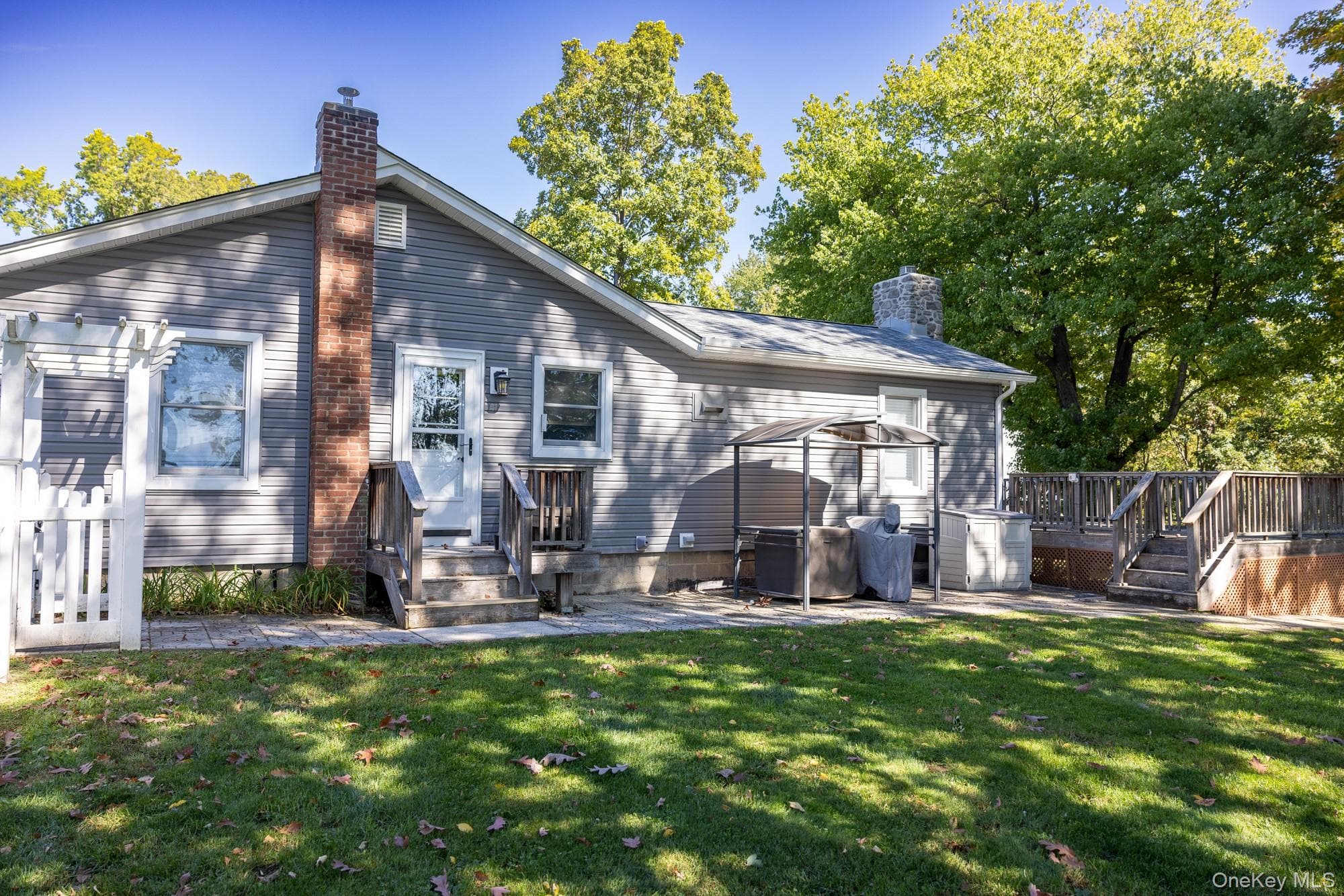 324 Gardnerville Road thumbnail 9