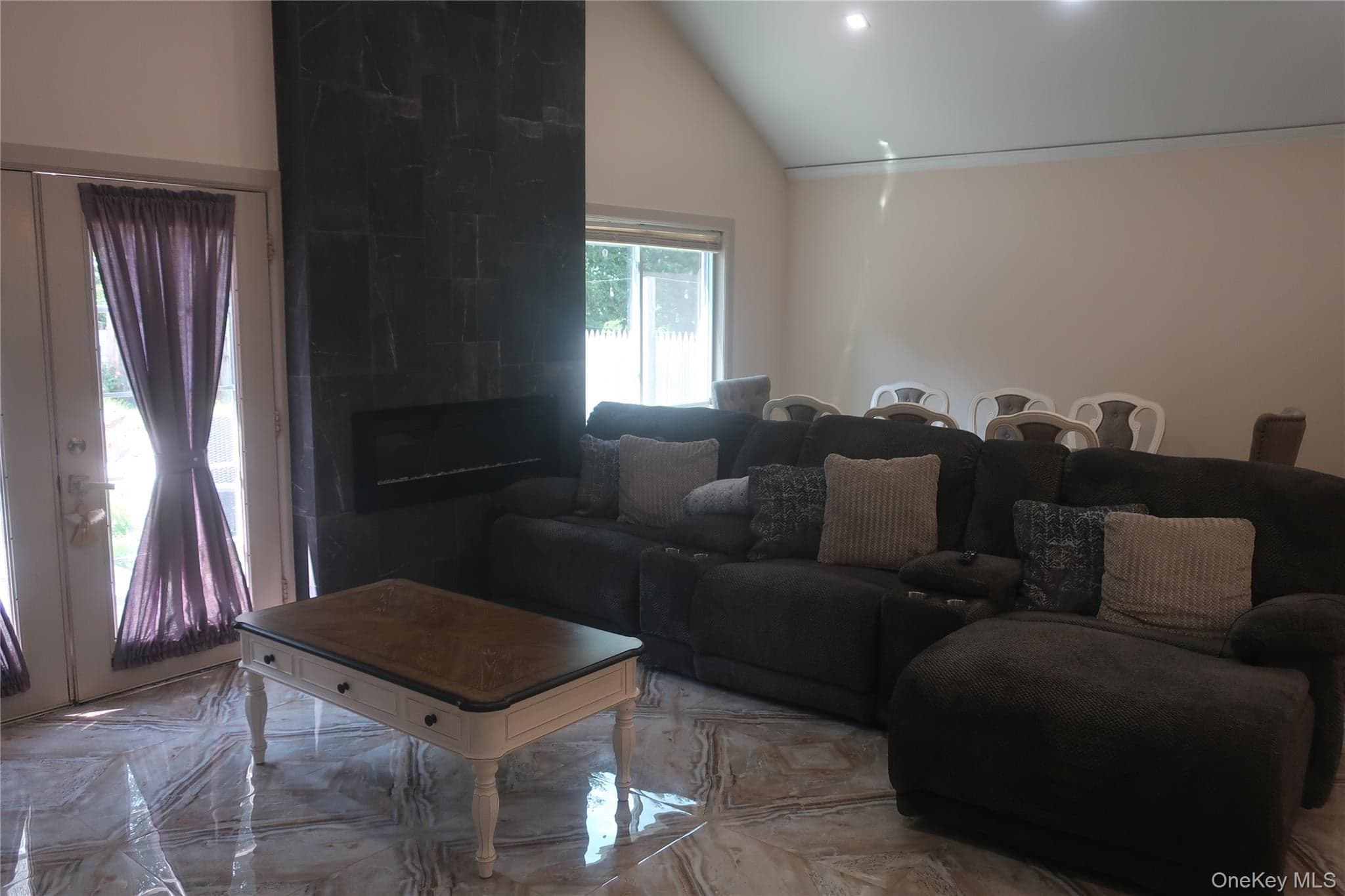 28 Higgins Trail thumbnail 9