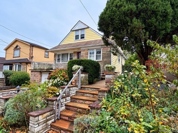 150-32 8 Avenue thumbnail 2