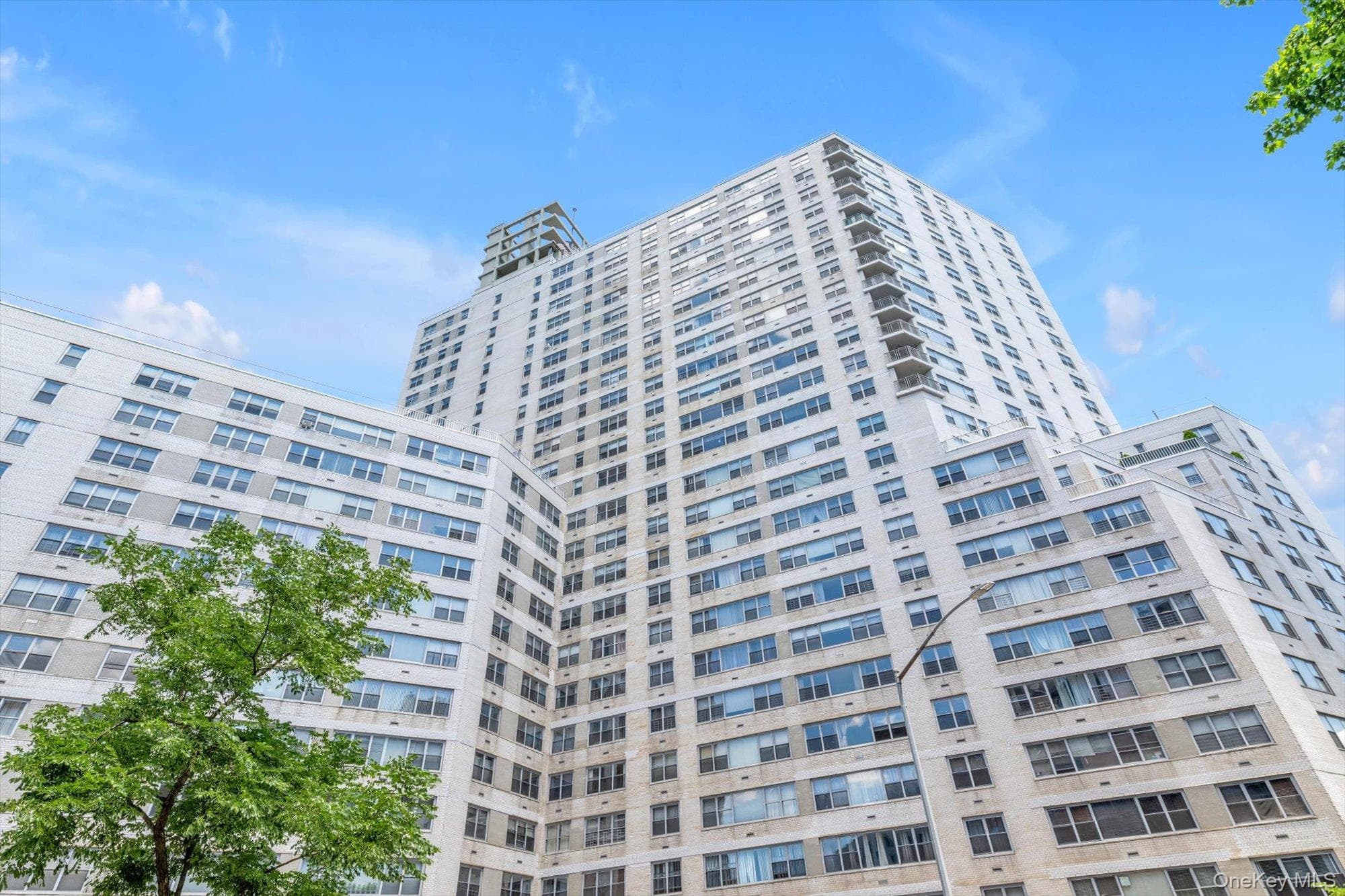 125-10 Queens Boulevard Unit: 606 thumbnail 16