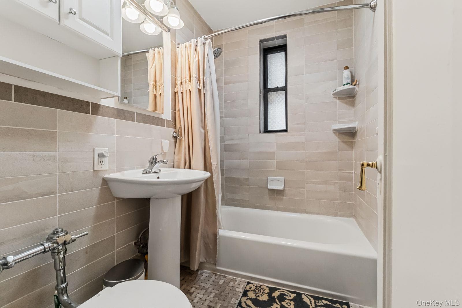 43-01 46th St St Unit: 4-A thumbnail 6