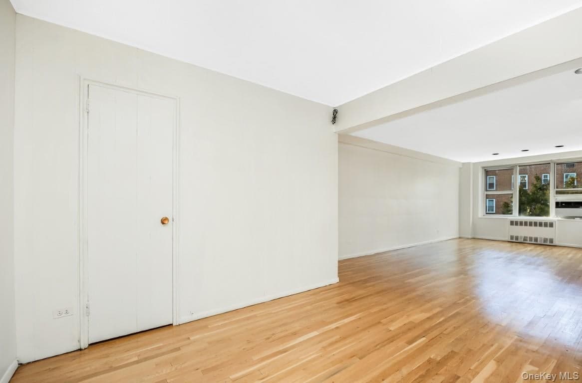 18-40 211th Street Unit: 4A thumbnail 8