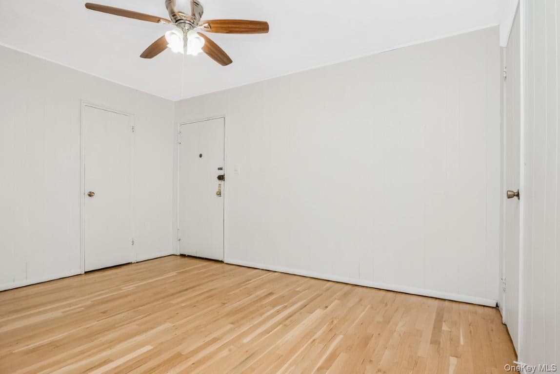 18-40 211th Street Unit: 4A thumbnail 10