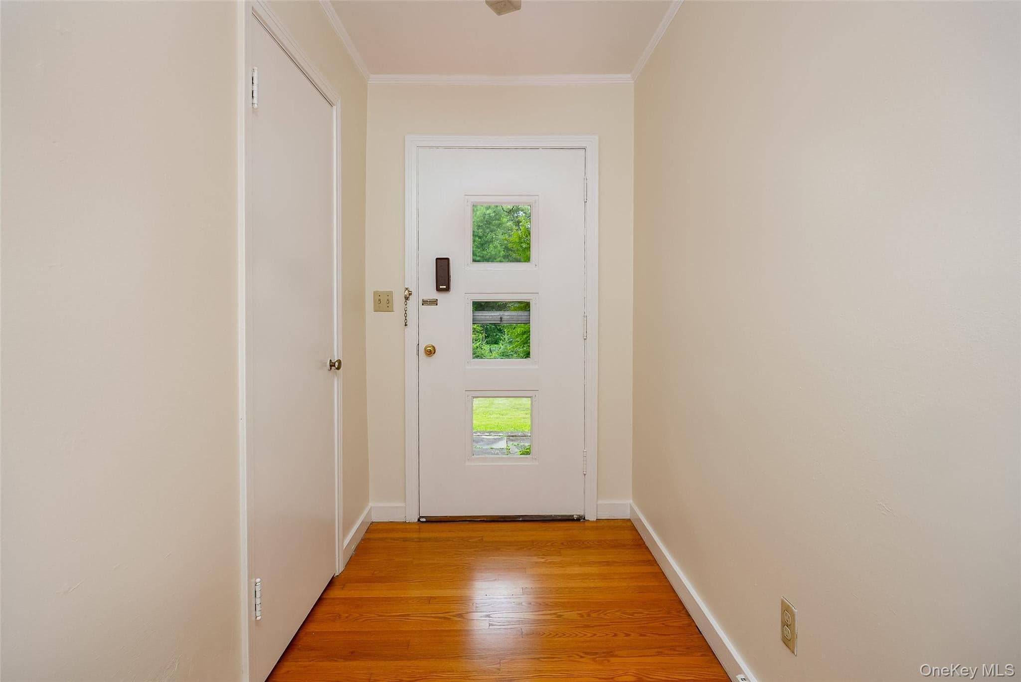 18 Flower Hill Road thumbnail 4