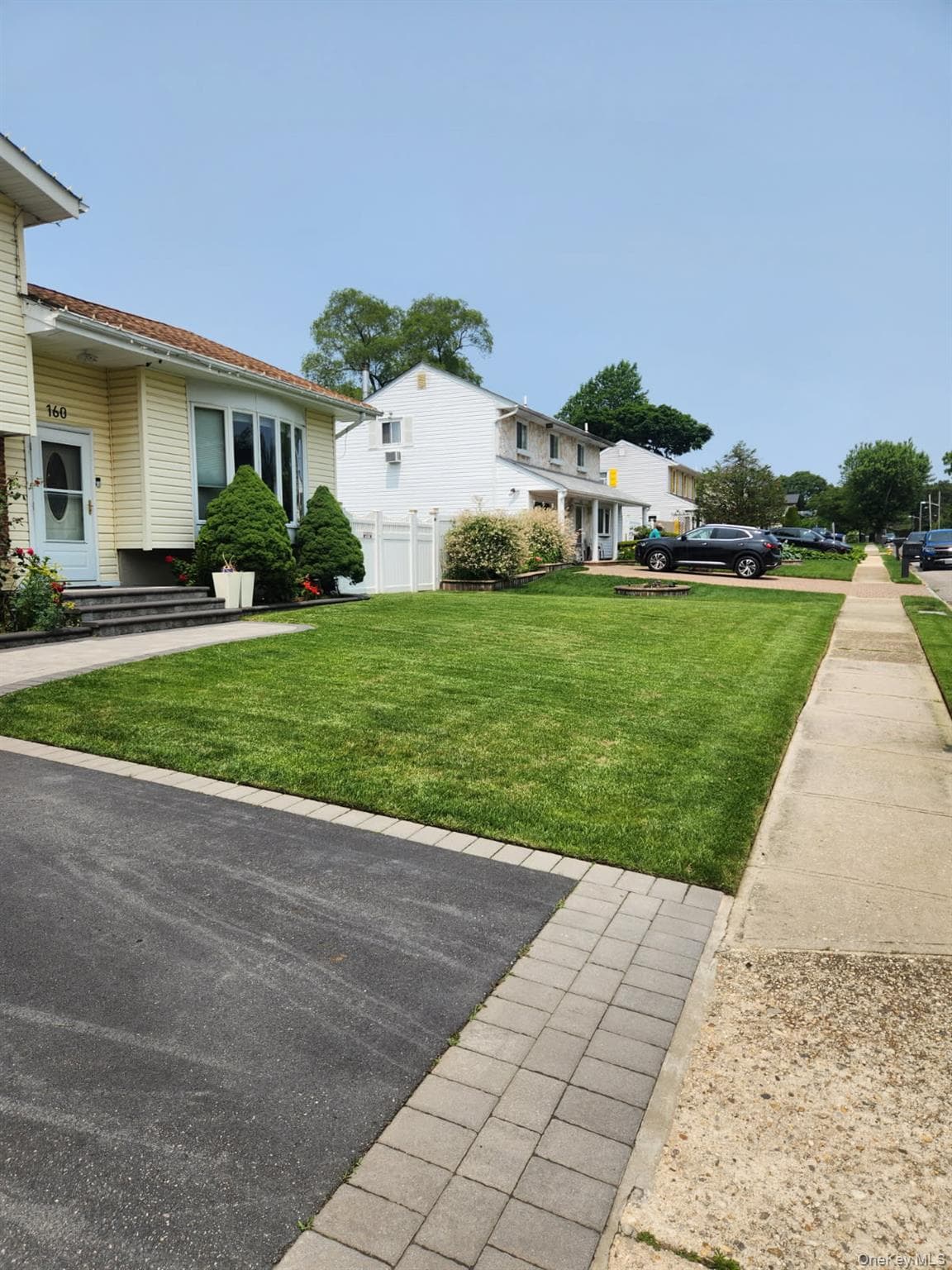 160 Bark Avenue thumbnail 6