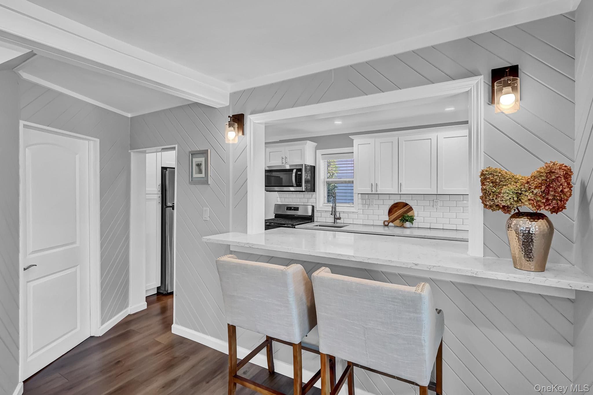 108 Linden Street thumbnail 5
