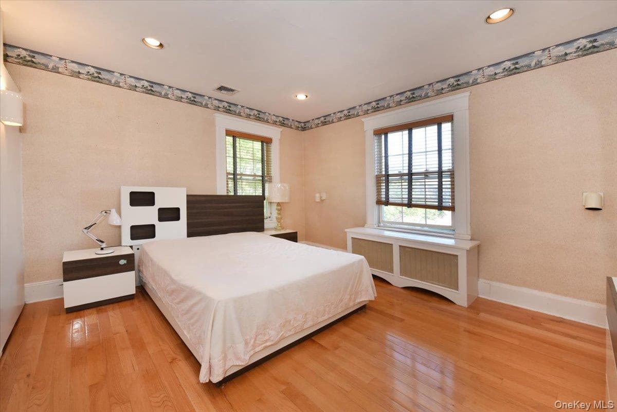9 Nassau Drive thumbnail 26