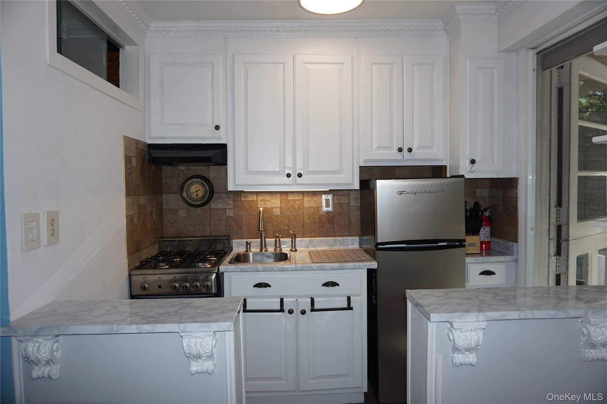 385 Mclean Avenue Unit: 1G thumbnail 3