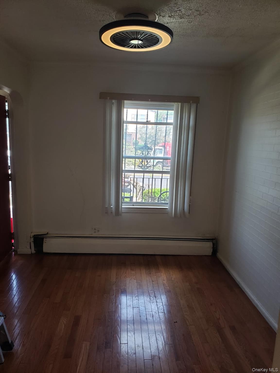22724 Murdock Avenue thumbnail 8