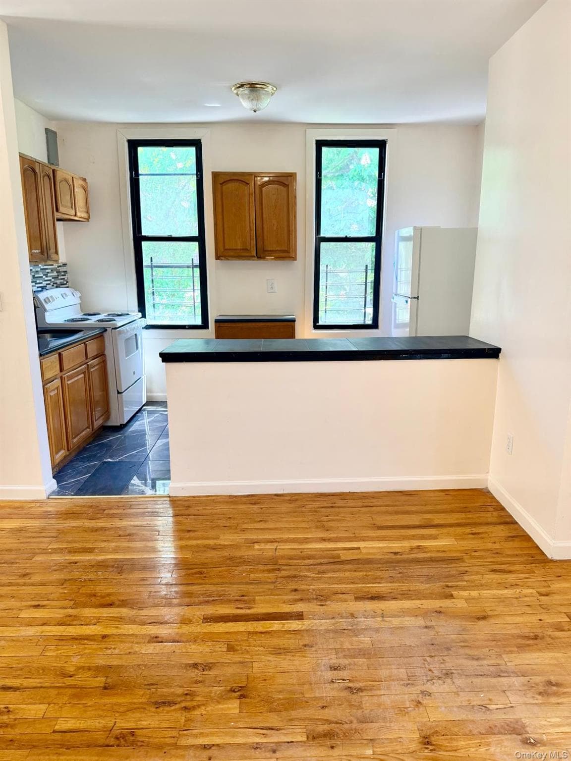 2304 Bassford Avenue thumbnail 9