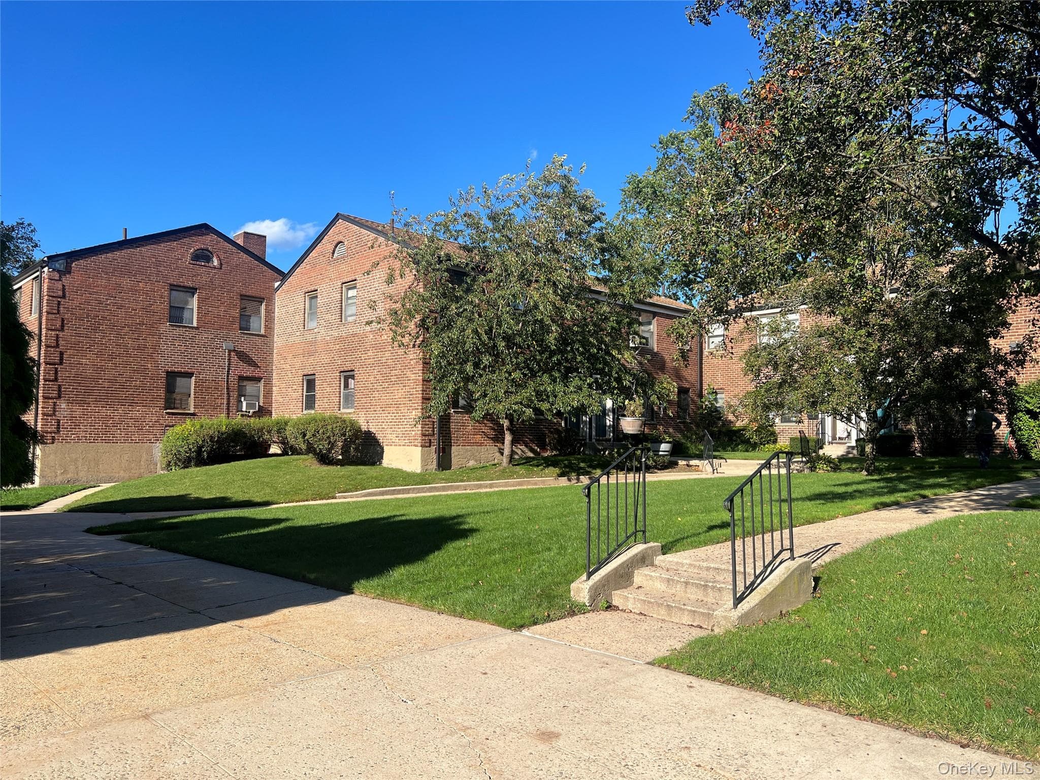 196-48 67th Avenue Unit: 2nd Floor thumbnail 13