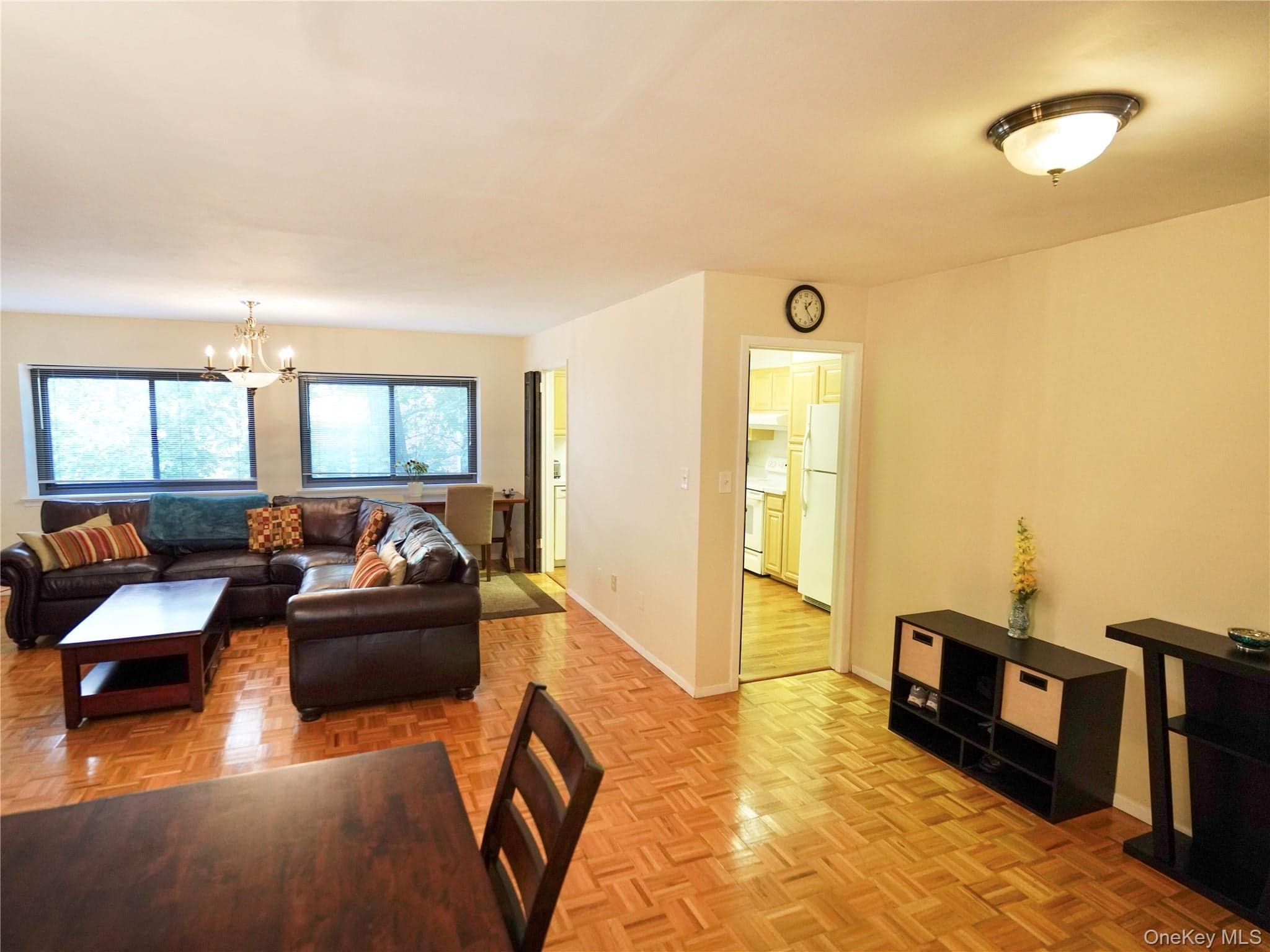 21 Canterbury Road Unit: 4 thumbnail 11