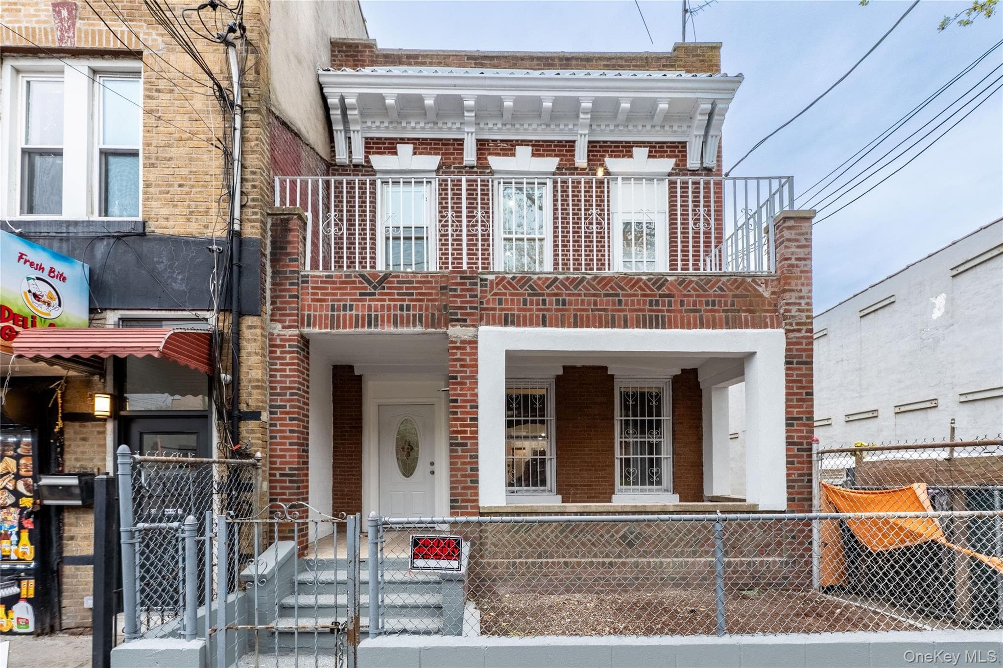 639 Watkins Street thumbnail 5