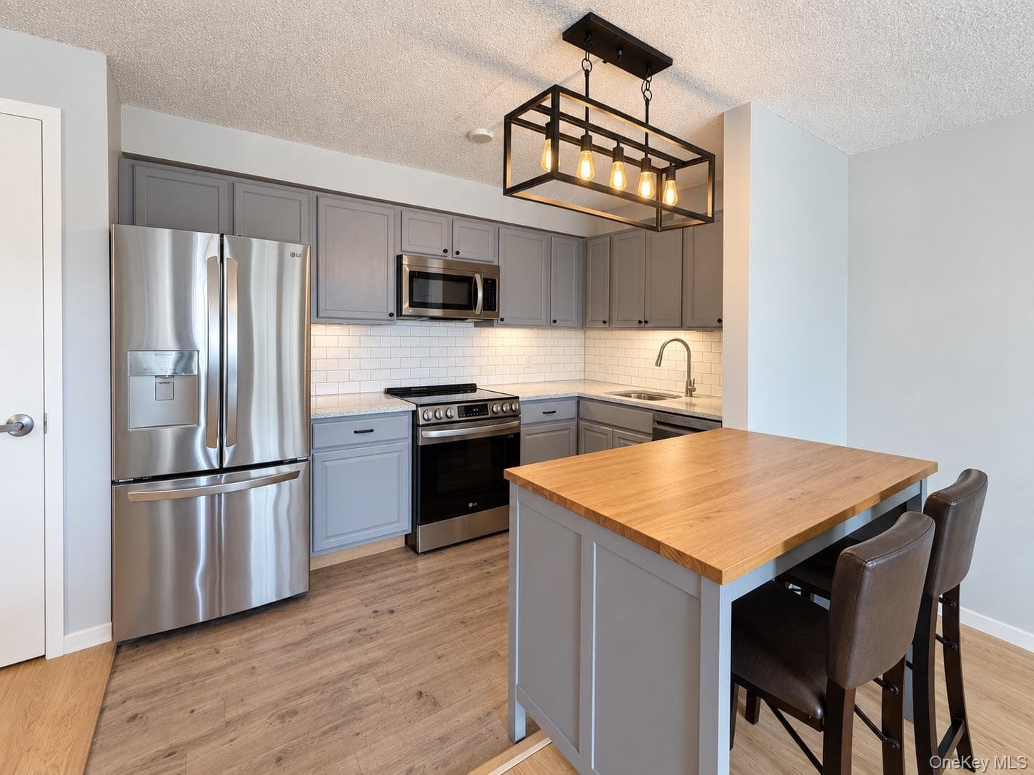 260 Beach 81st Street Unit: 3D, Rockaway Beach