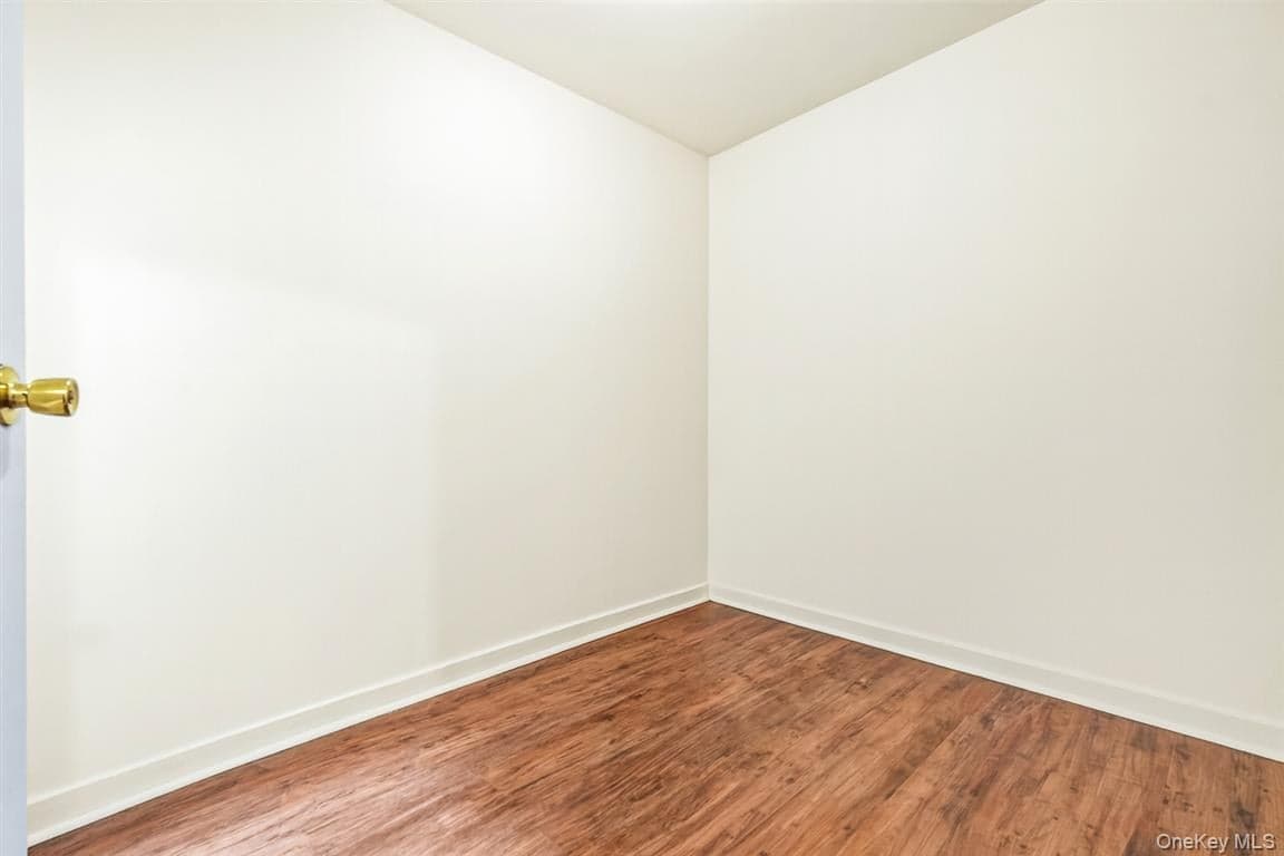 1993 Amsterdam Avenue Ave Unit: 31 thumbnail 10