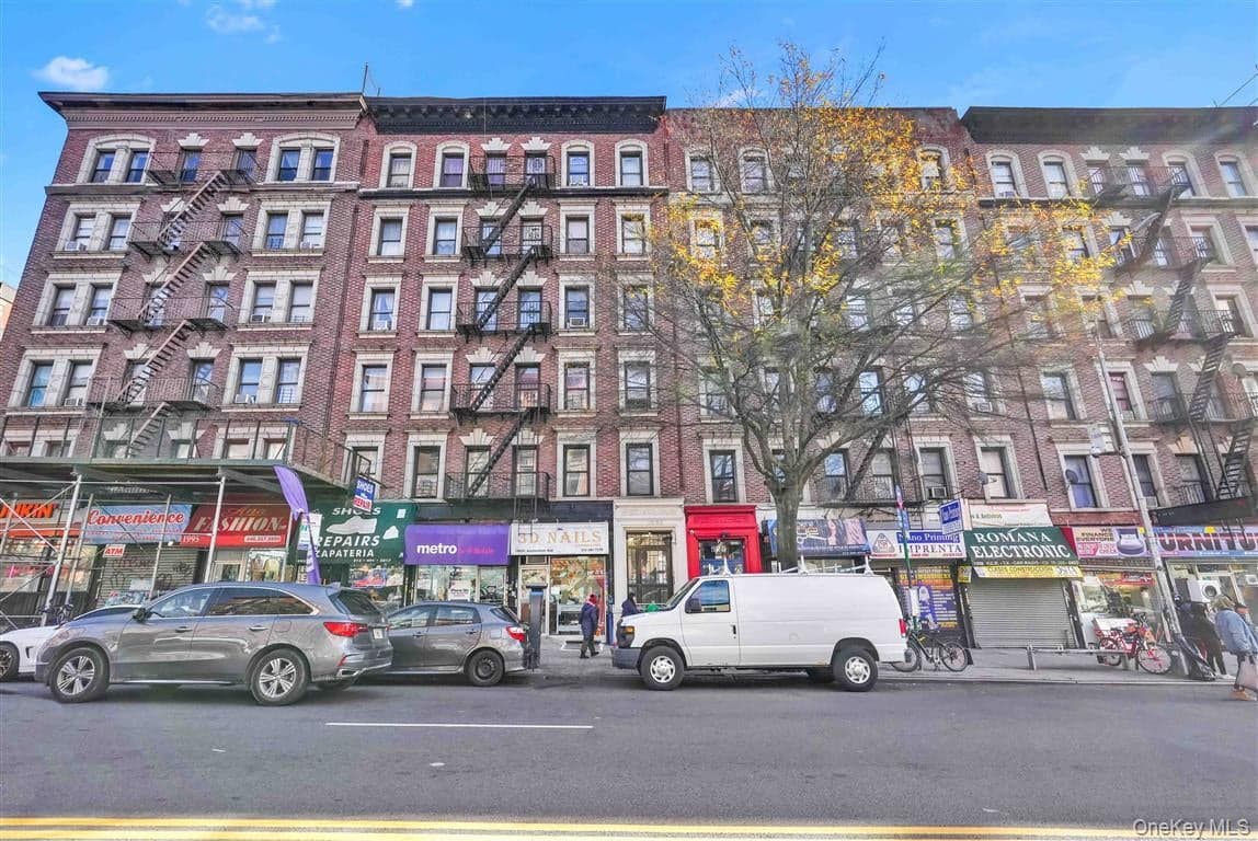 1993 Amsterdam Avenue Ave Unit: 31, New York (manhattan)