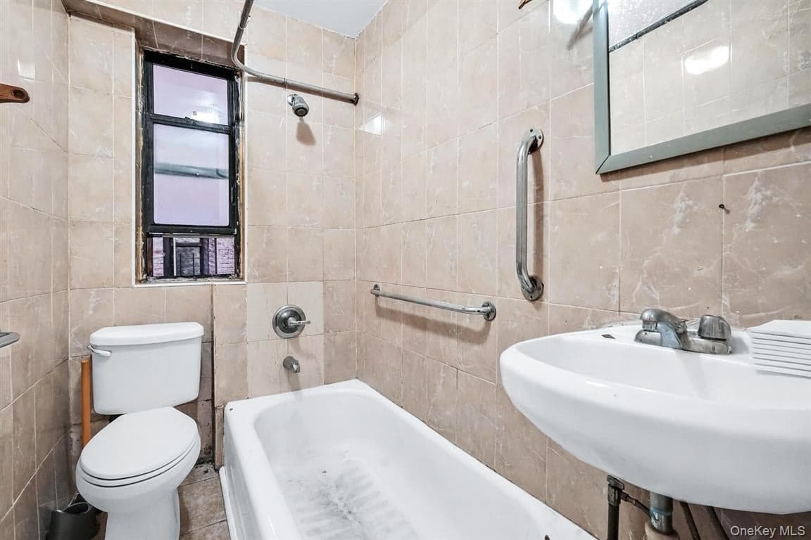 1993 Amsterdam Avenue Ave Unit: 31 thumbnail 13
