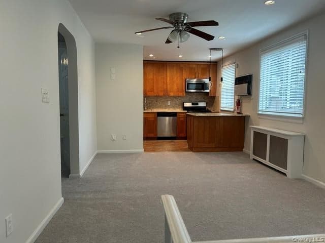 254-11 73rd Road Unit: Unit B thumbnail 2