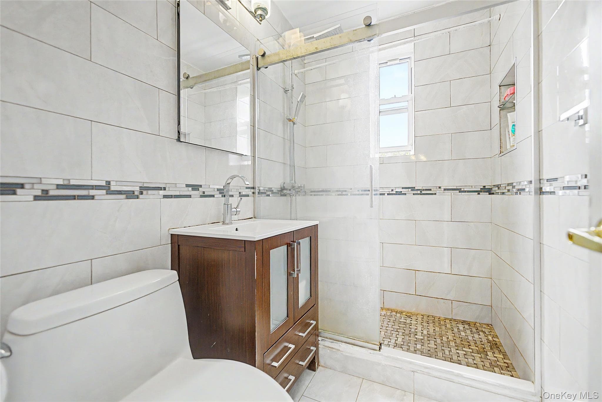 144-45 Sanford Avenue Unit: 5F thumbnail 17