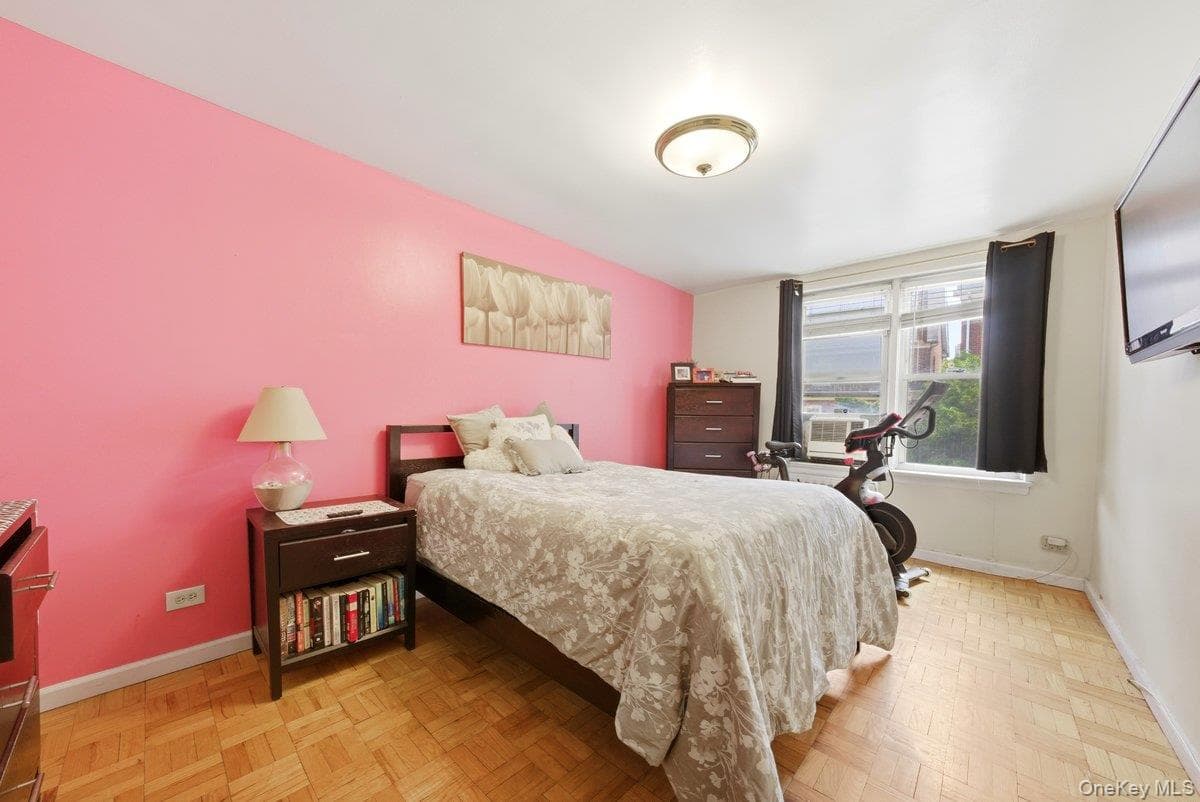 4320 Van Cortlandt PARK Unit: 1J thumbnail 11