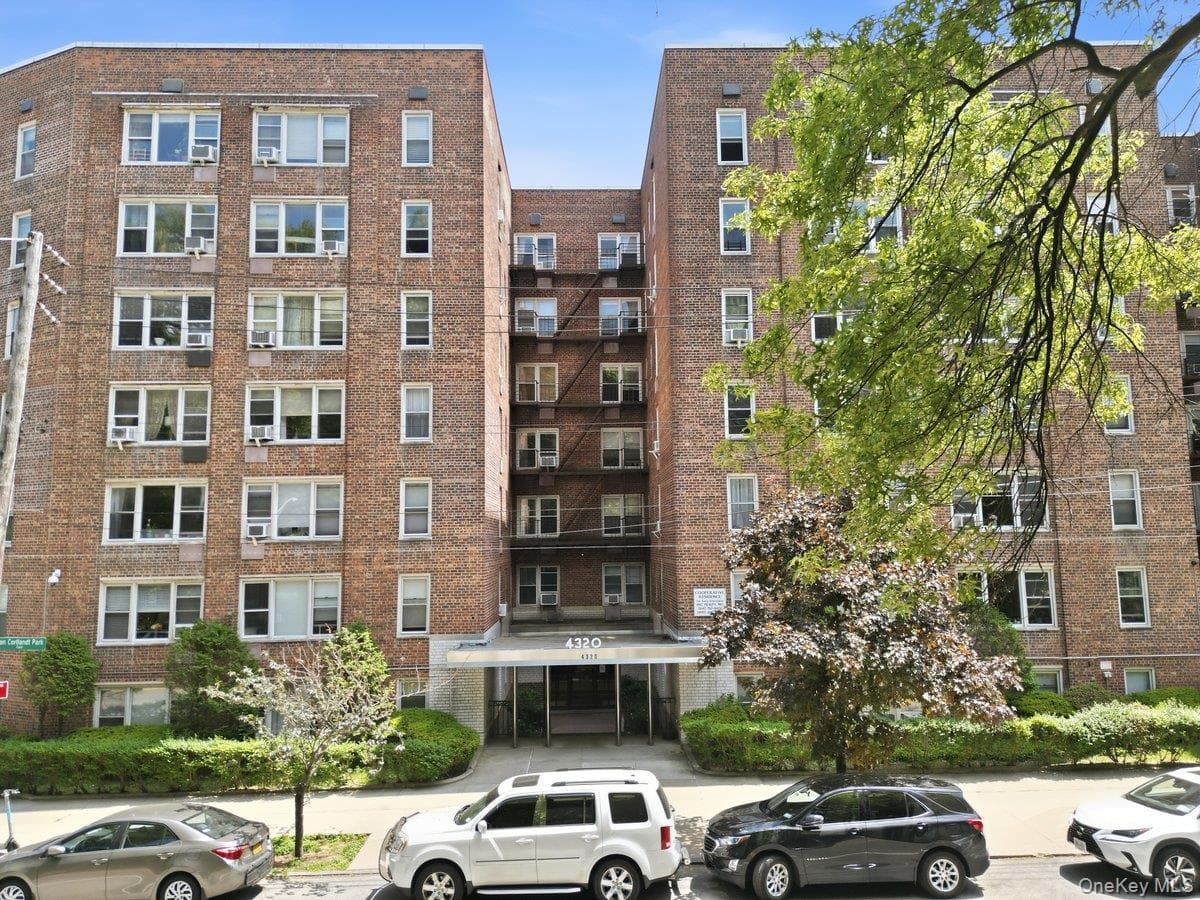 4320 Van Cortlandt PARK Unit: 1J, Bronx