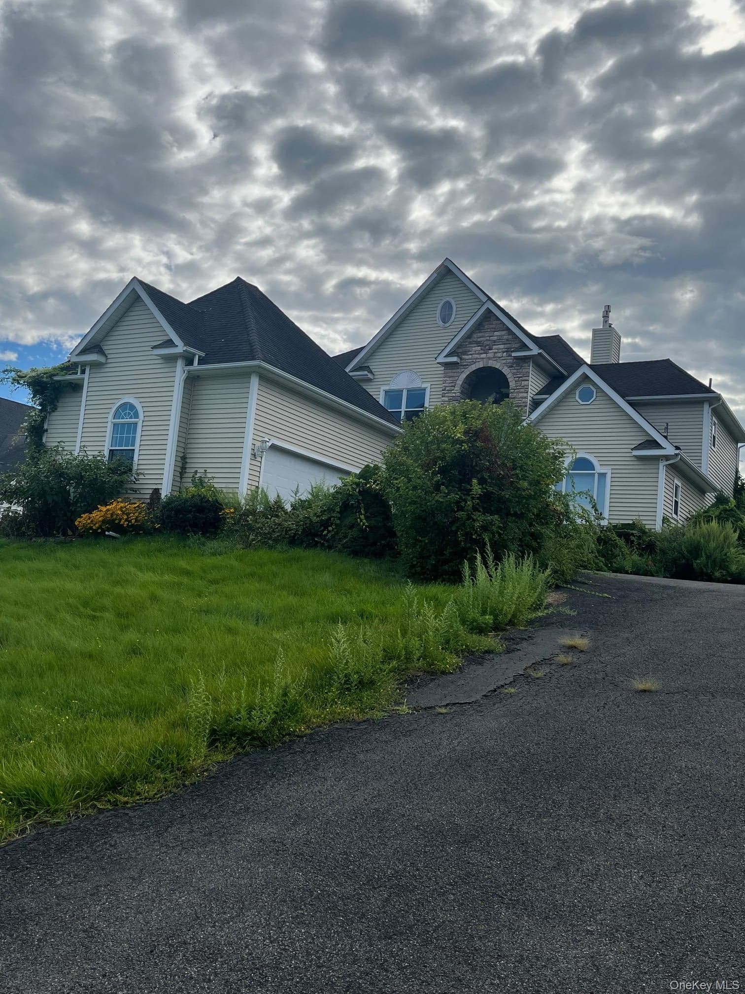 67 Latham Circle, Saugerties