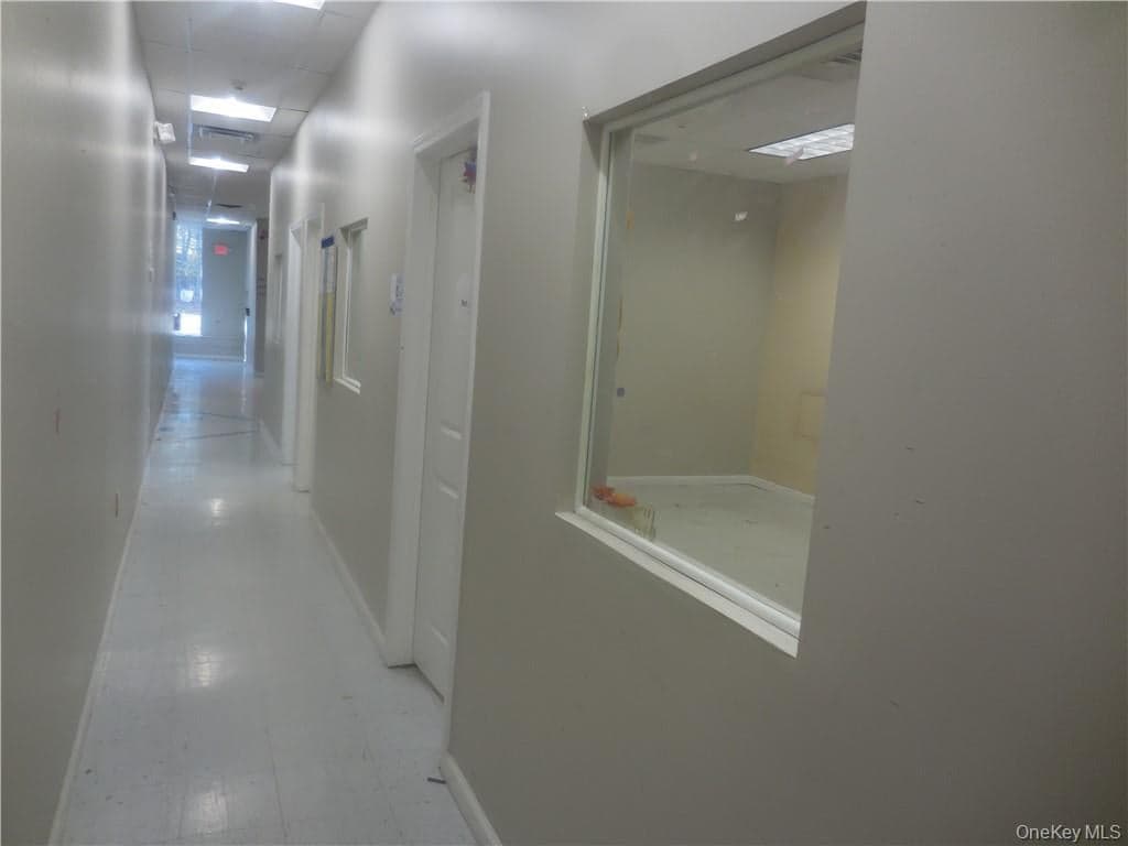 3054 Us Route 9w thumbnail 9