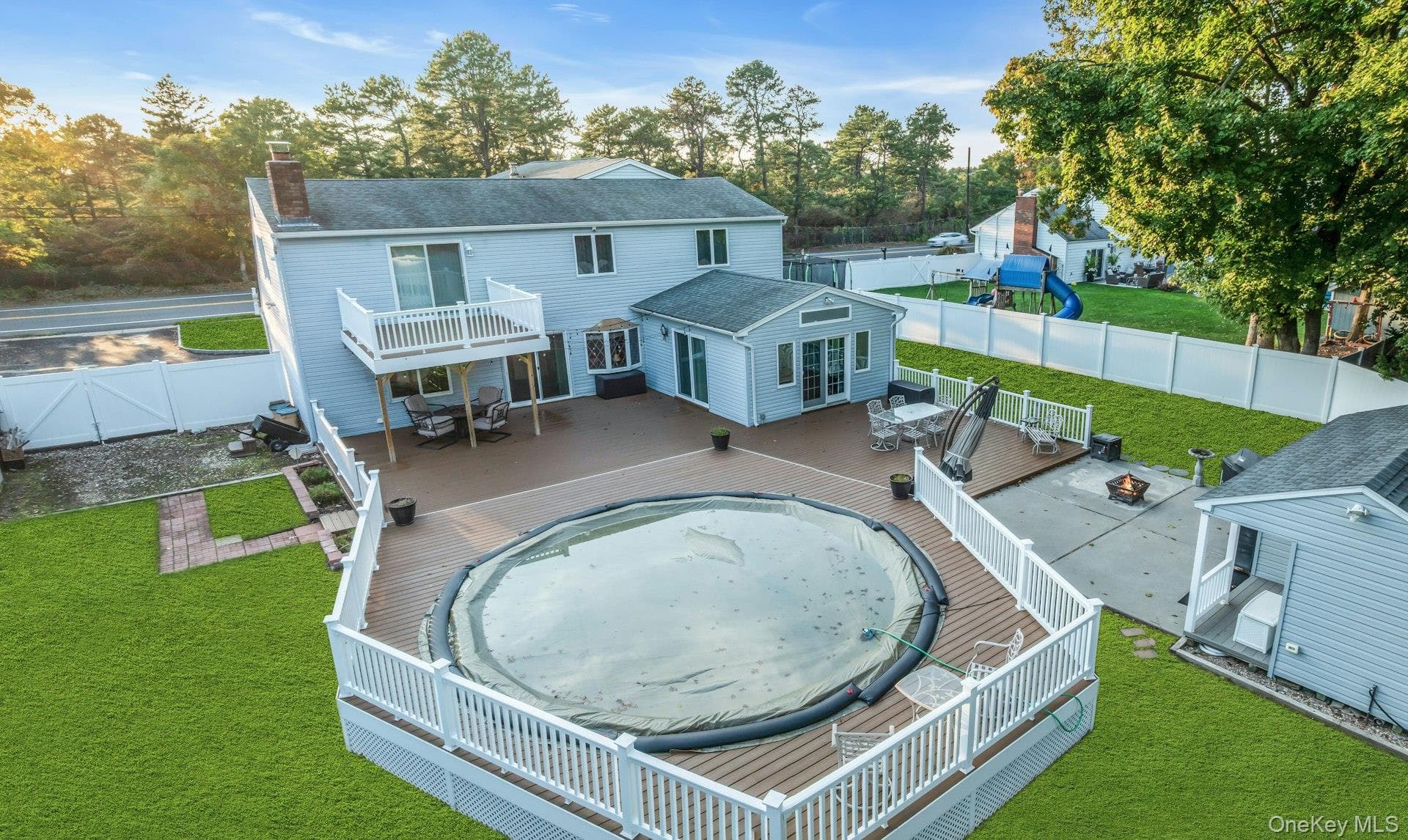 963 Sycamore Avenue thumbnail 34