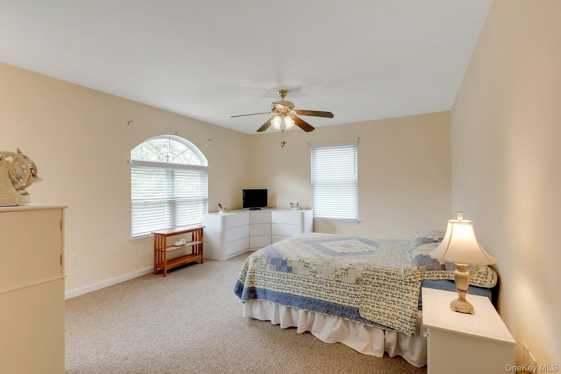 963 Sycamore Avenue thumbnail 19