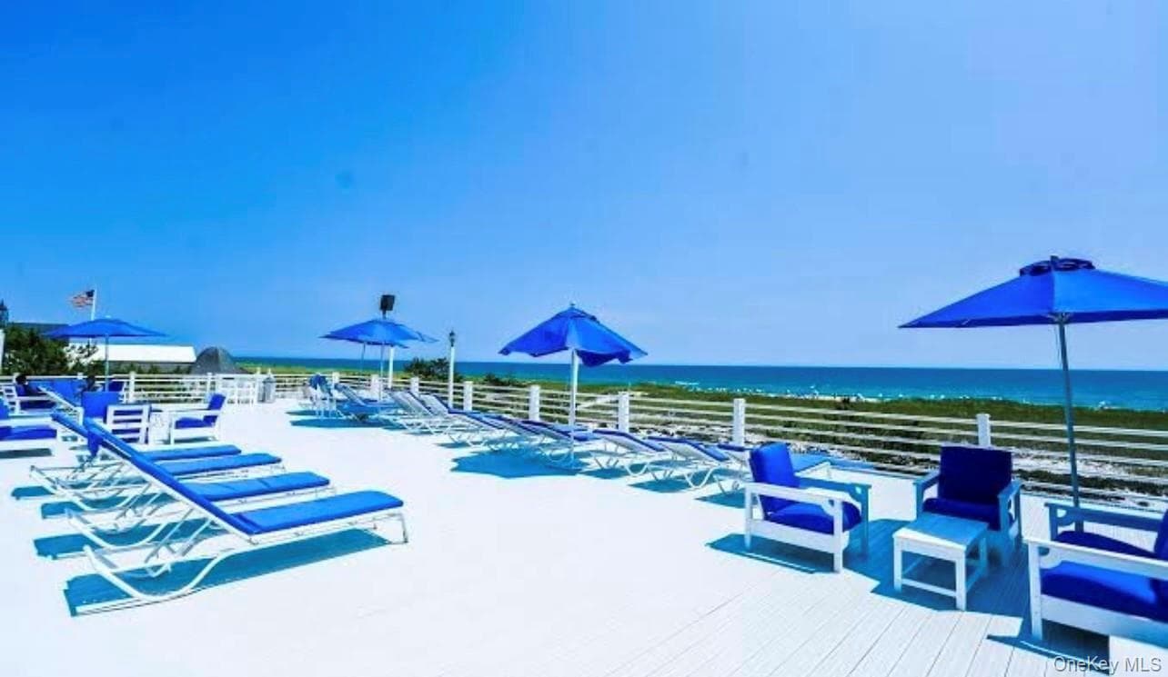 231 Dune Road Unit: 905 thumbnail 19