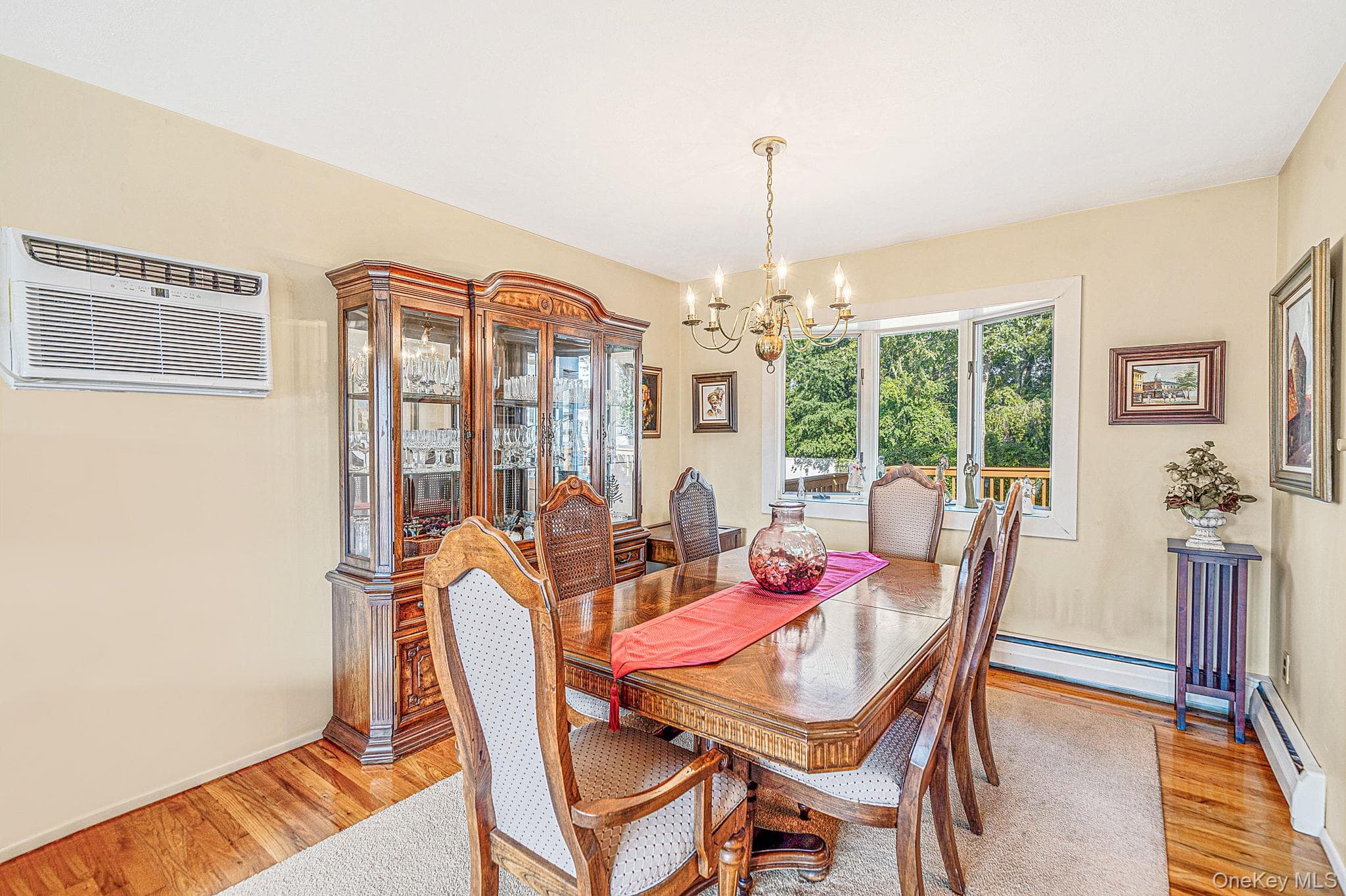 251 Manhasset Street thumbnail 8