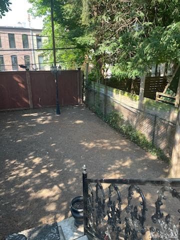 695 Saint Johns Place thumbnail 13