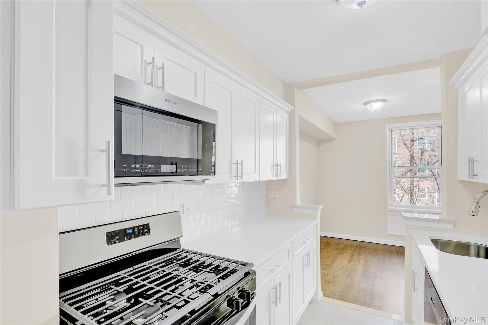 3201 Grand Concourse Unit: 4M thumbnail 25