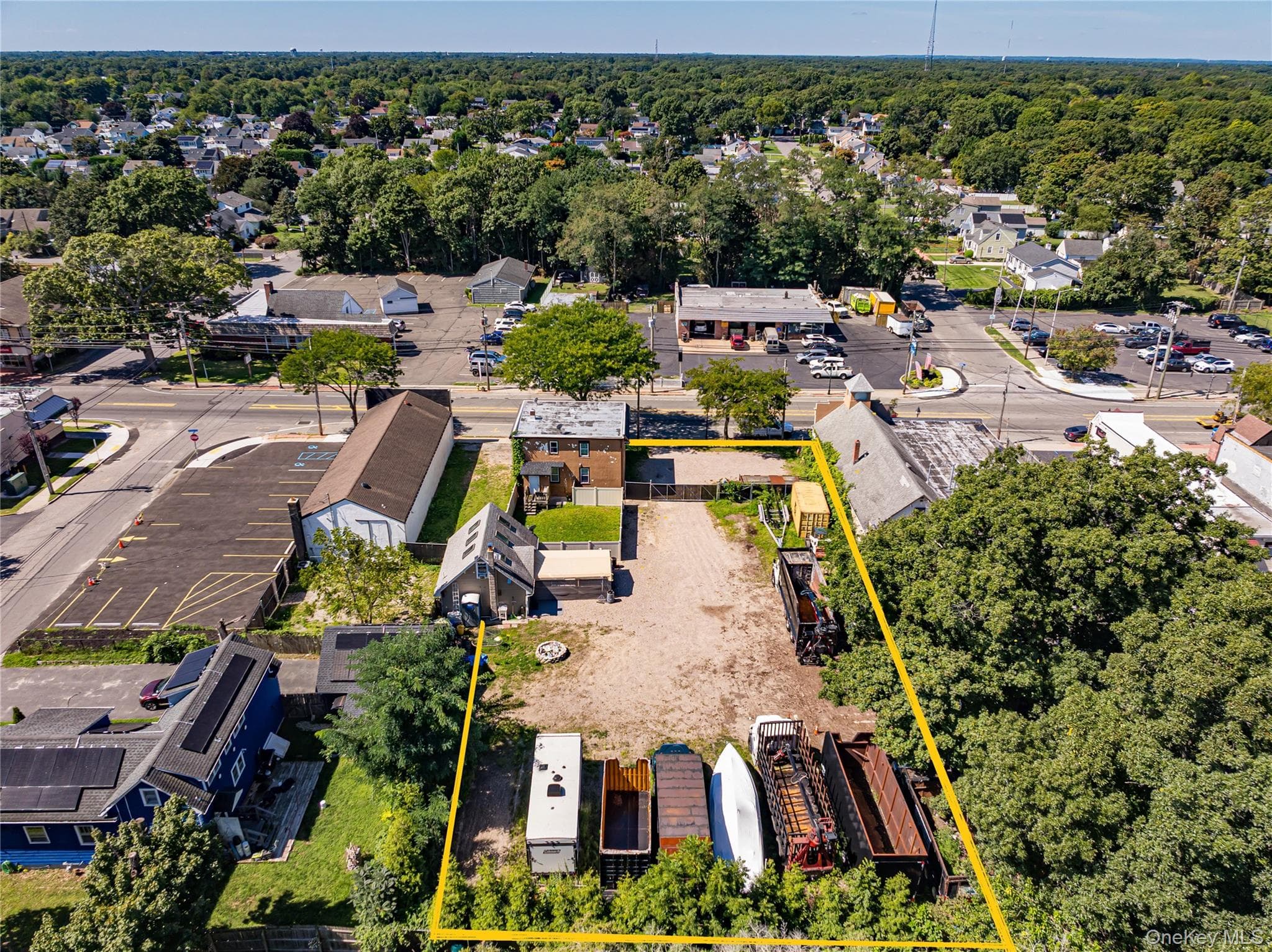 97 Carleton Avenue thumbnail 7