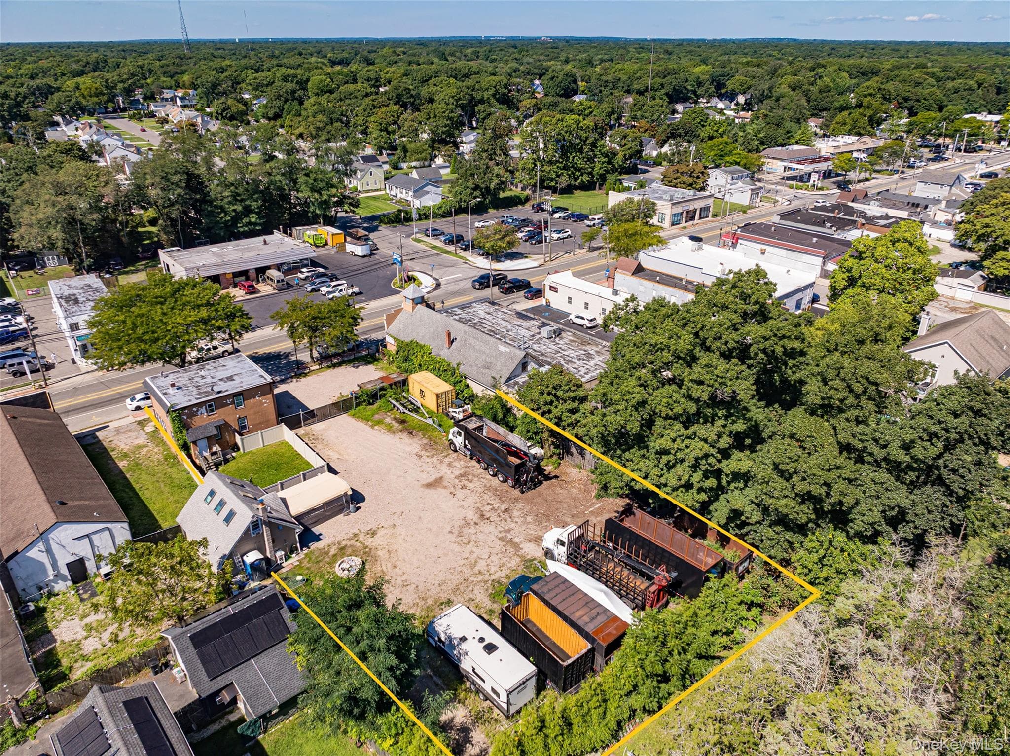 97 Carleton Avenue thumbnail 8