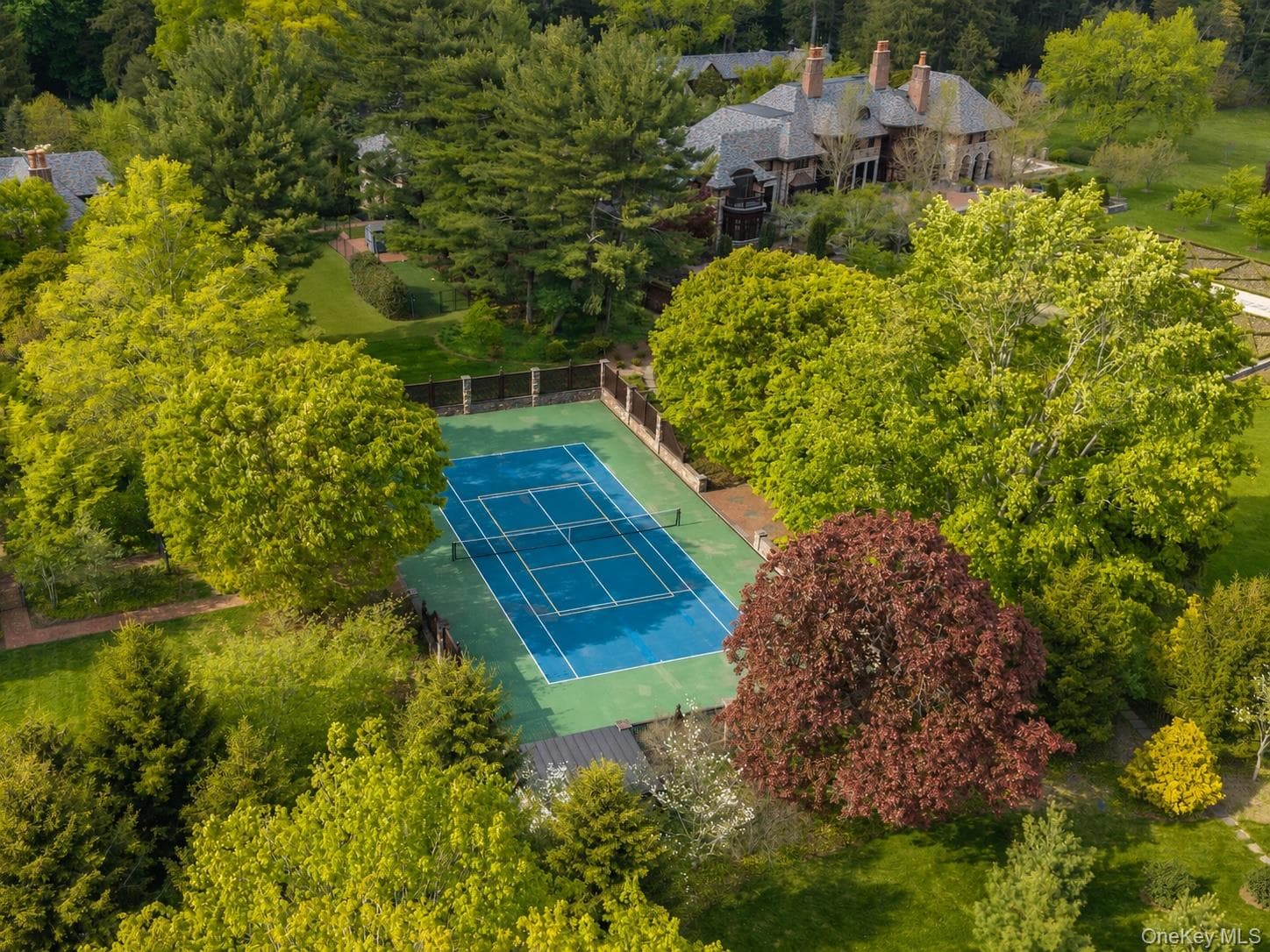 1 Applewood Estate thumbnail 43