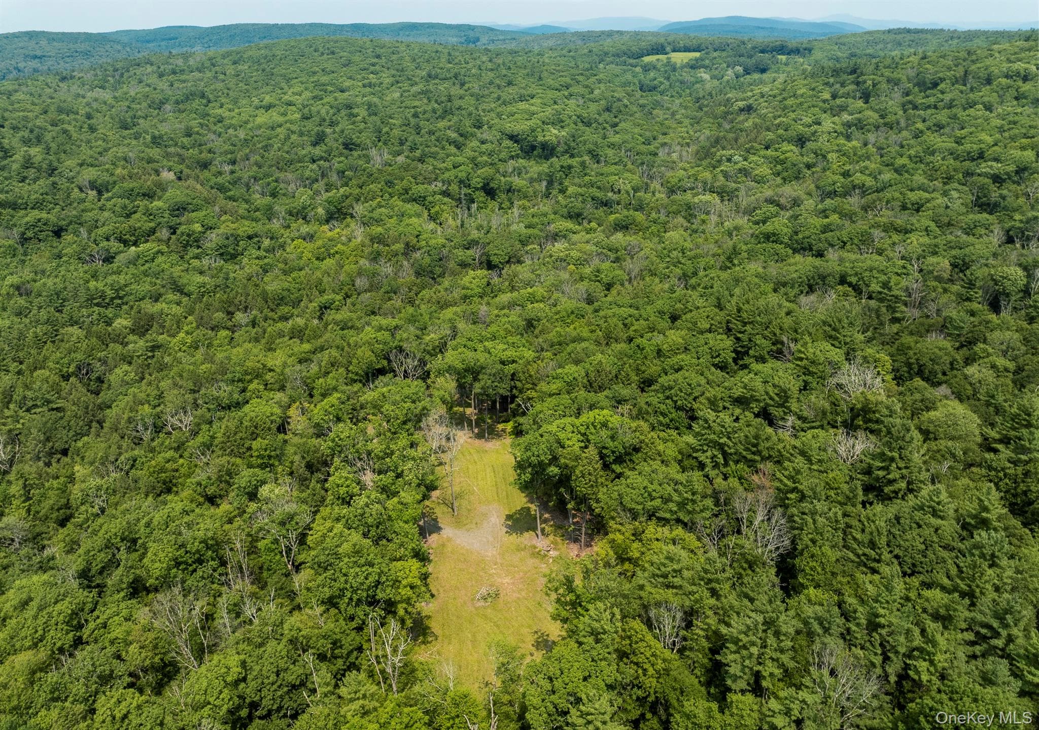 276 E Hill Road thumbnail 4