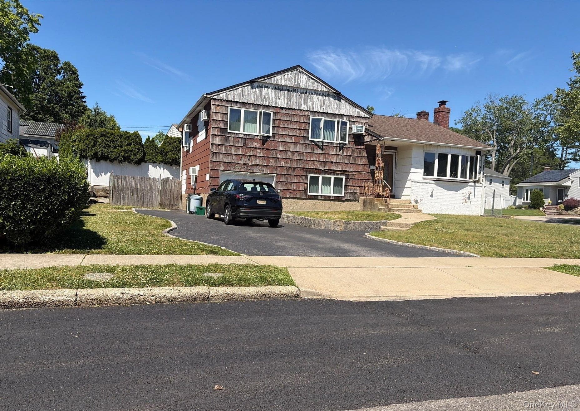 524 Pontiac Road thumbnail 2