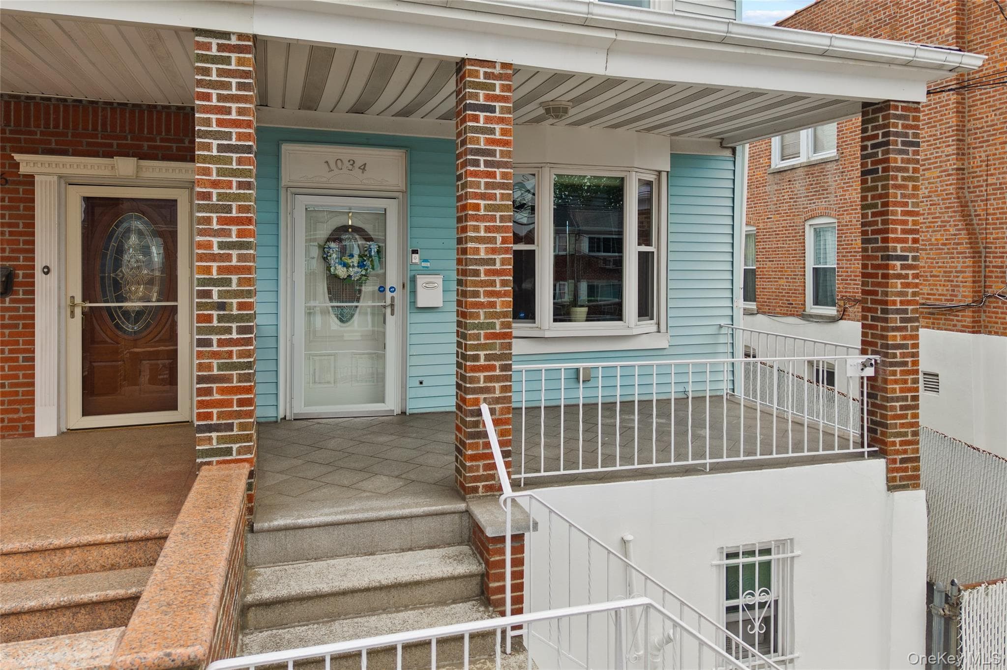 1034 Revere Avenue thumbnail 2