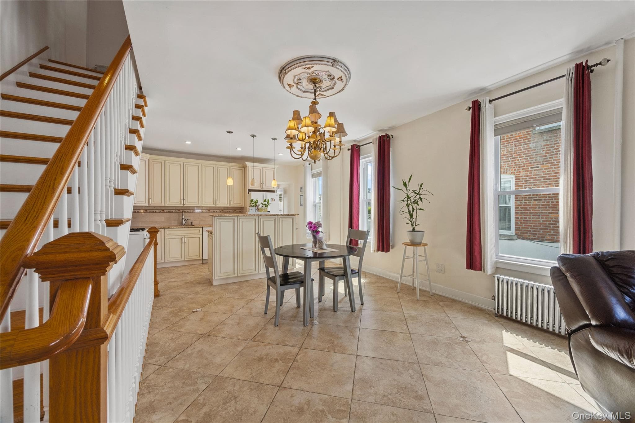 1034 Revere Avenue thumbnail 6
