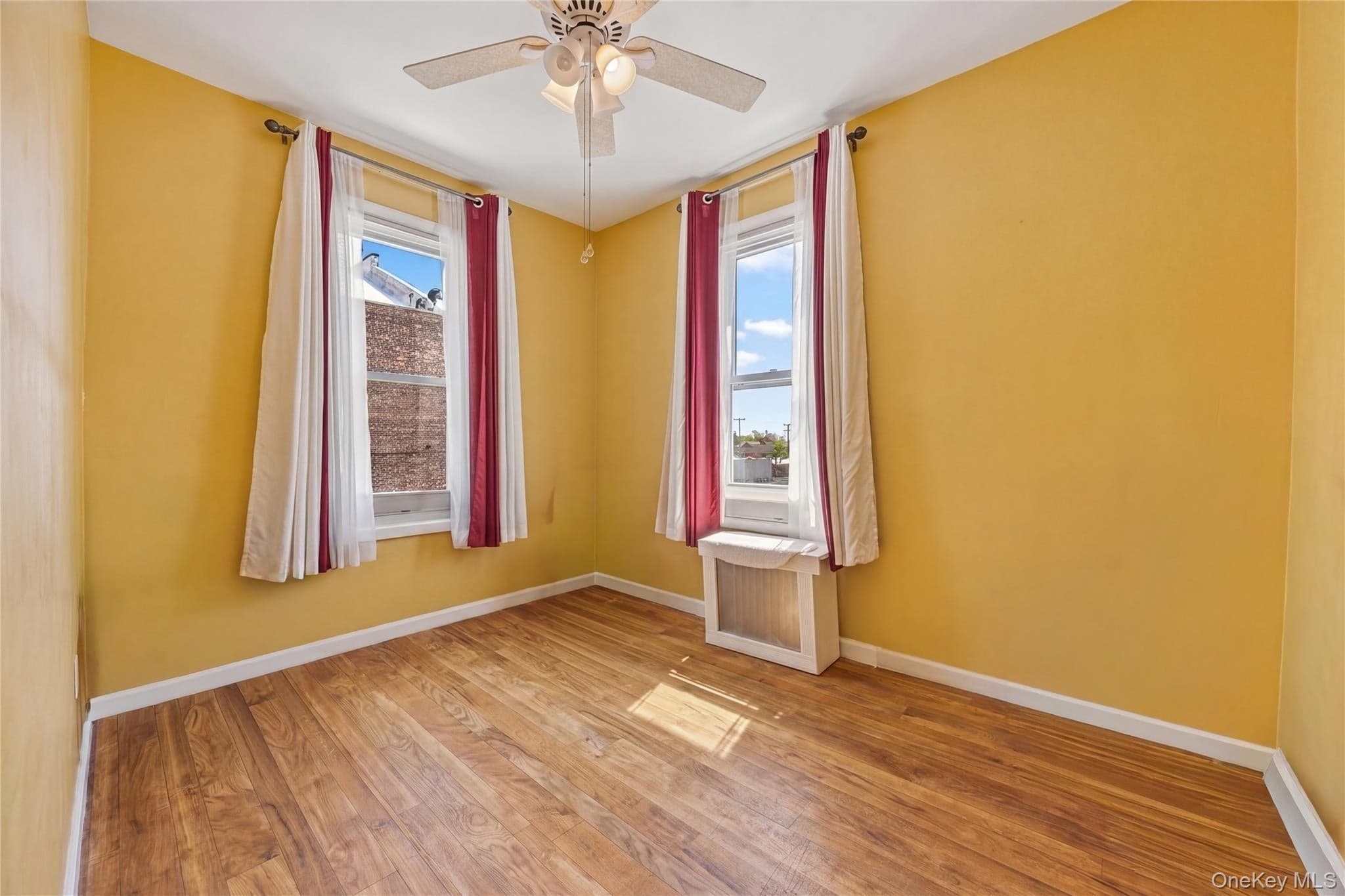 1034 Revere Avenue thumbnail 11