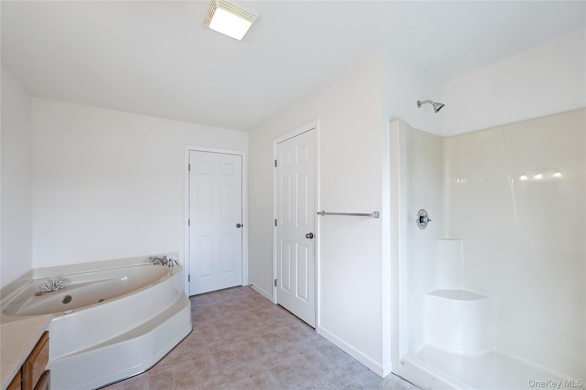 235 Cantrell Road thumbnail 23