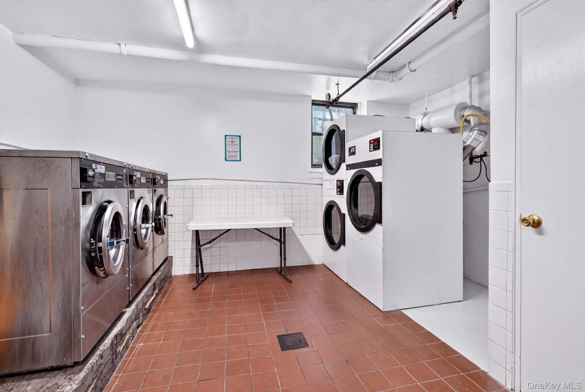 2475 E 11th Street Unit: 5K thumbnail 17
