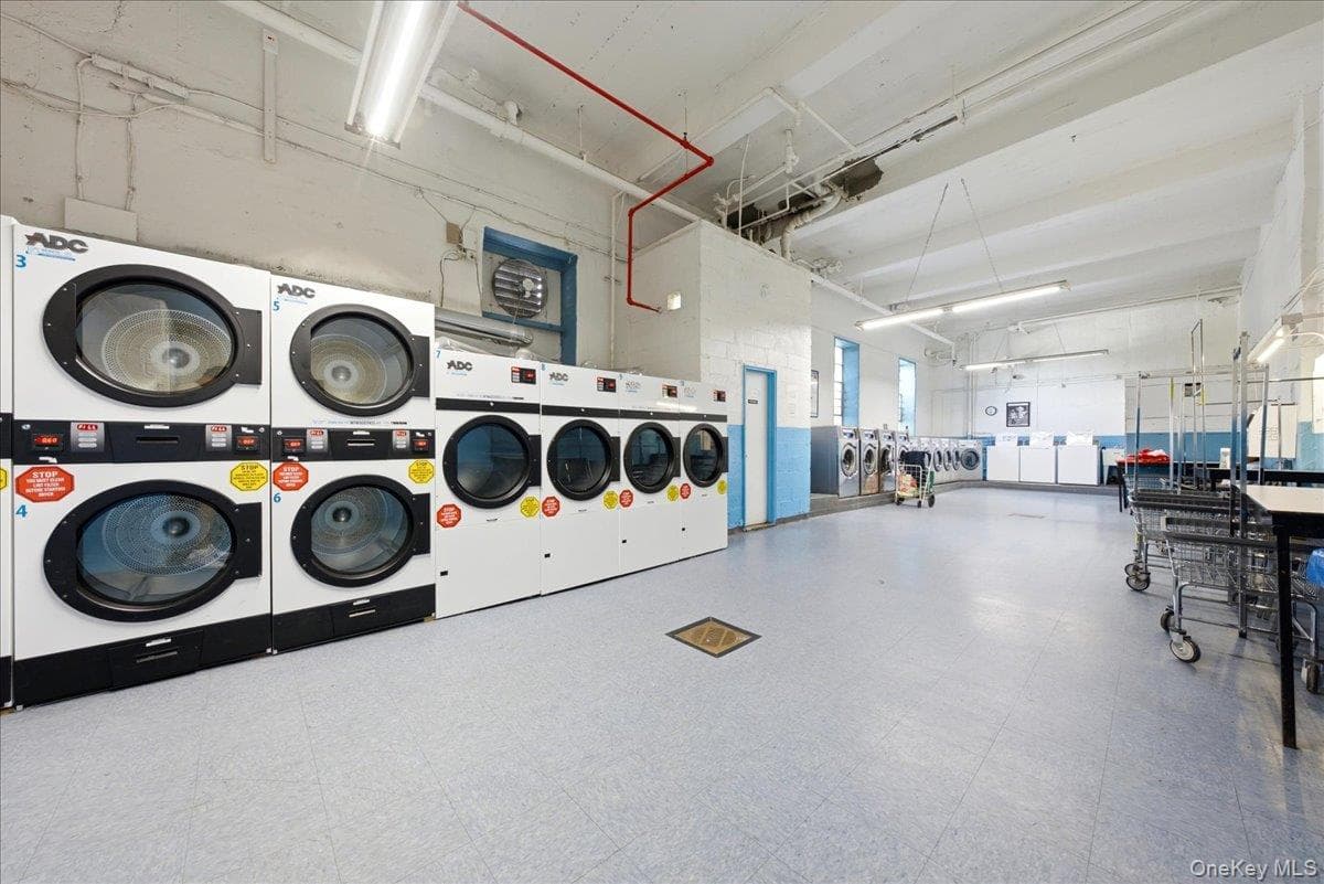 2630 Kingsbridge Terrace Unit: 3A thumbnail 19