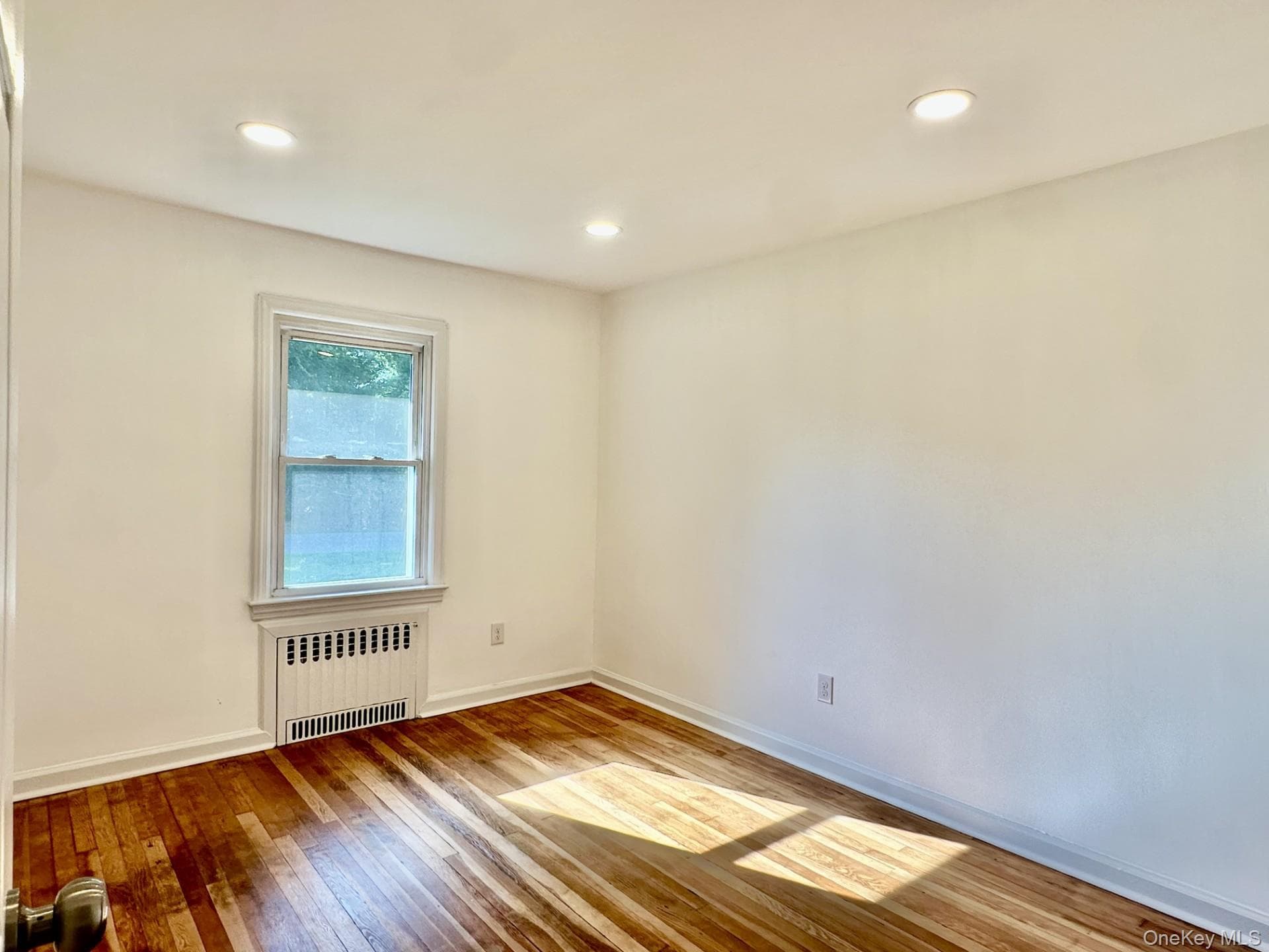 257 Union Avenue thumbnail 10